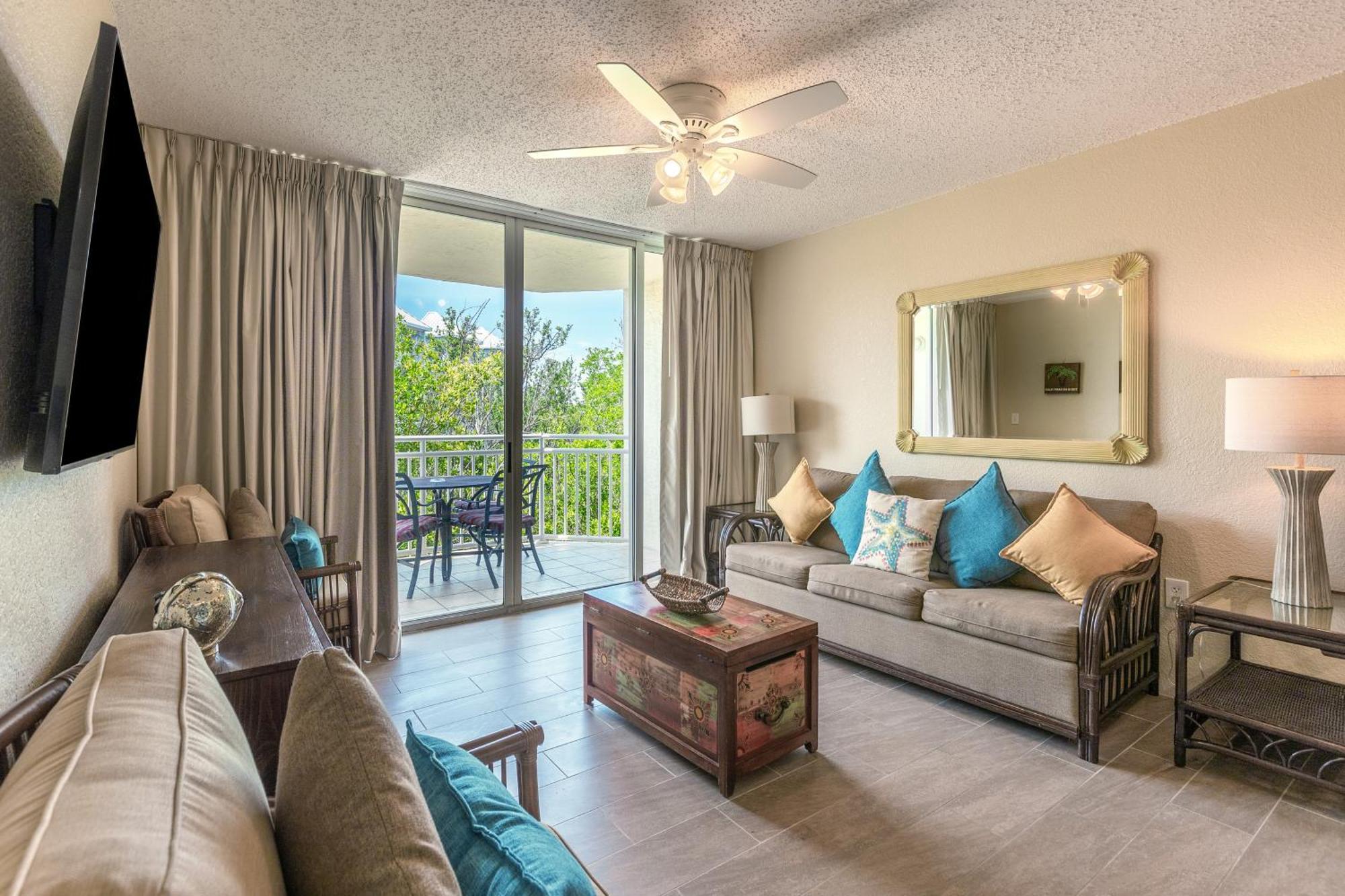 Sunrise Suites Saint Lucia Suite #201 Key West Room photo