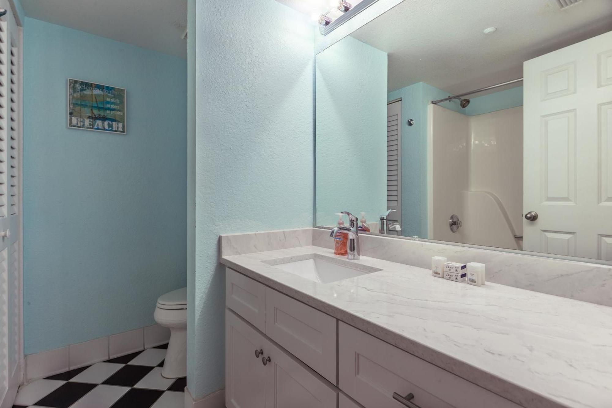 Sunrise Suites Saint Lucia Suite #201 Key West Room photo