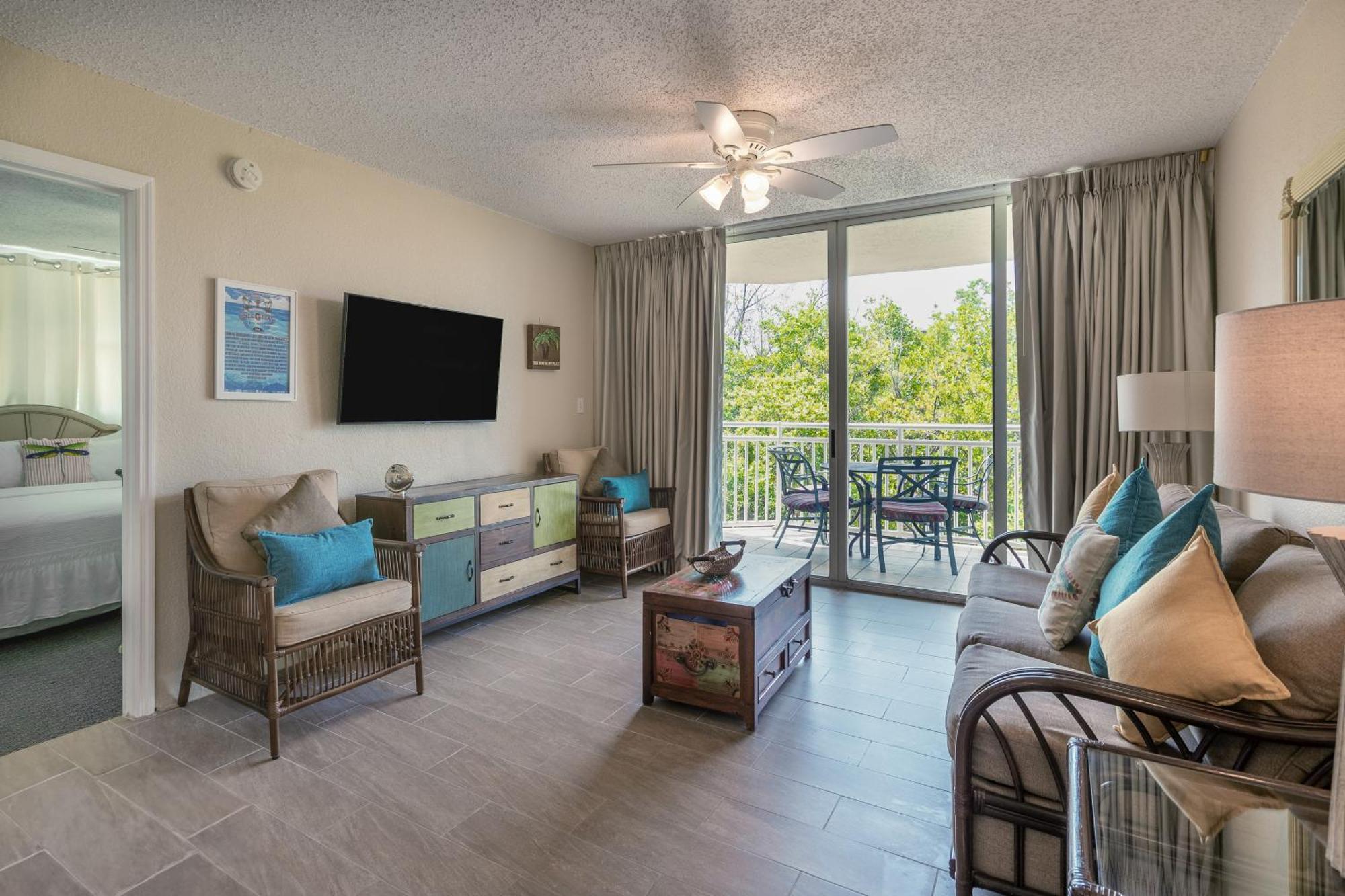 Sunrise Suites Saint Lucia Suite #201 Key West Room photo