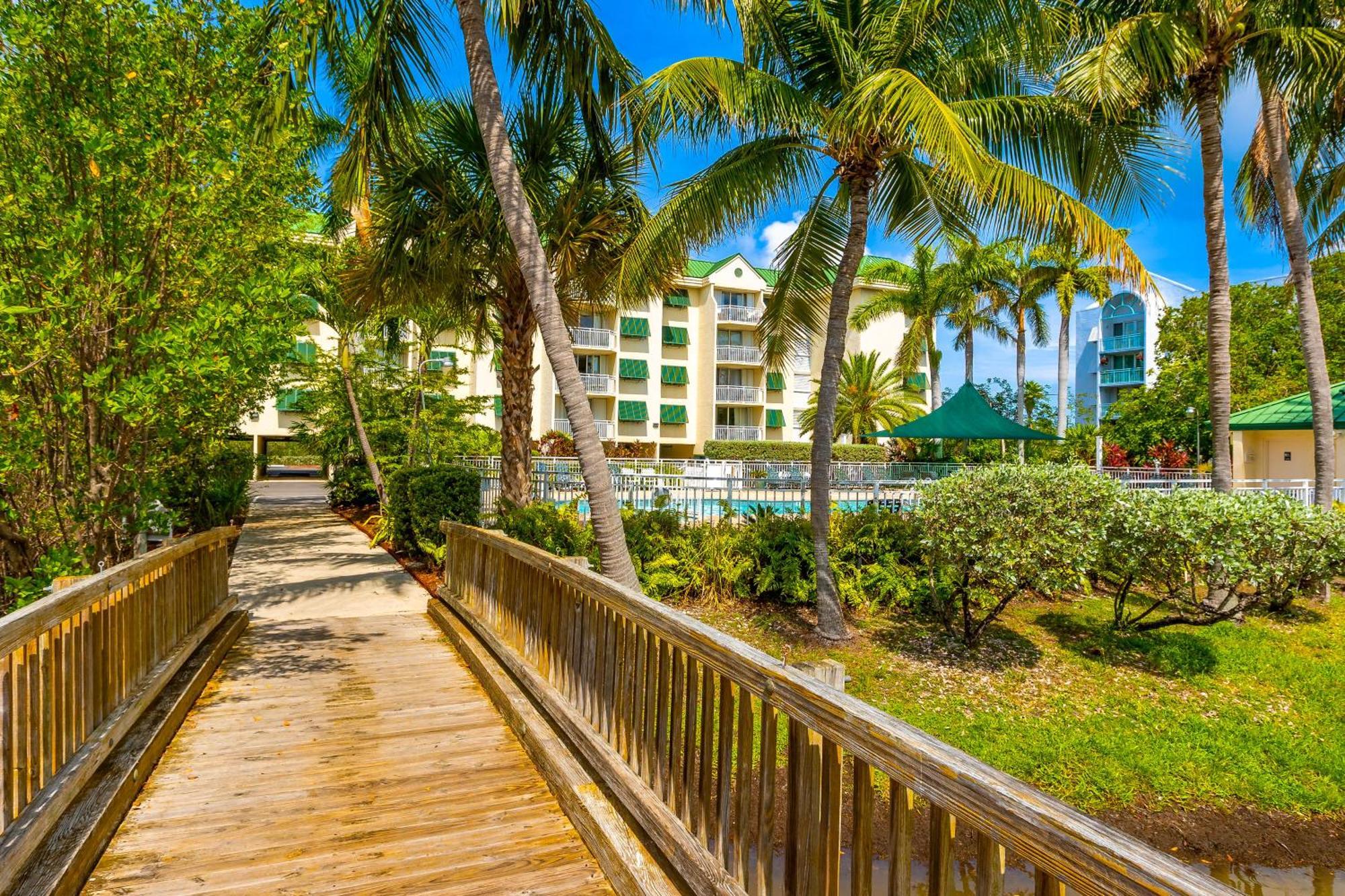 Sunrise Suites Saint Lucia Suite #201 Key West Room photo